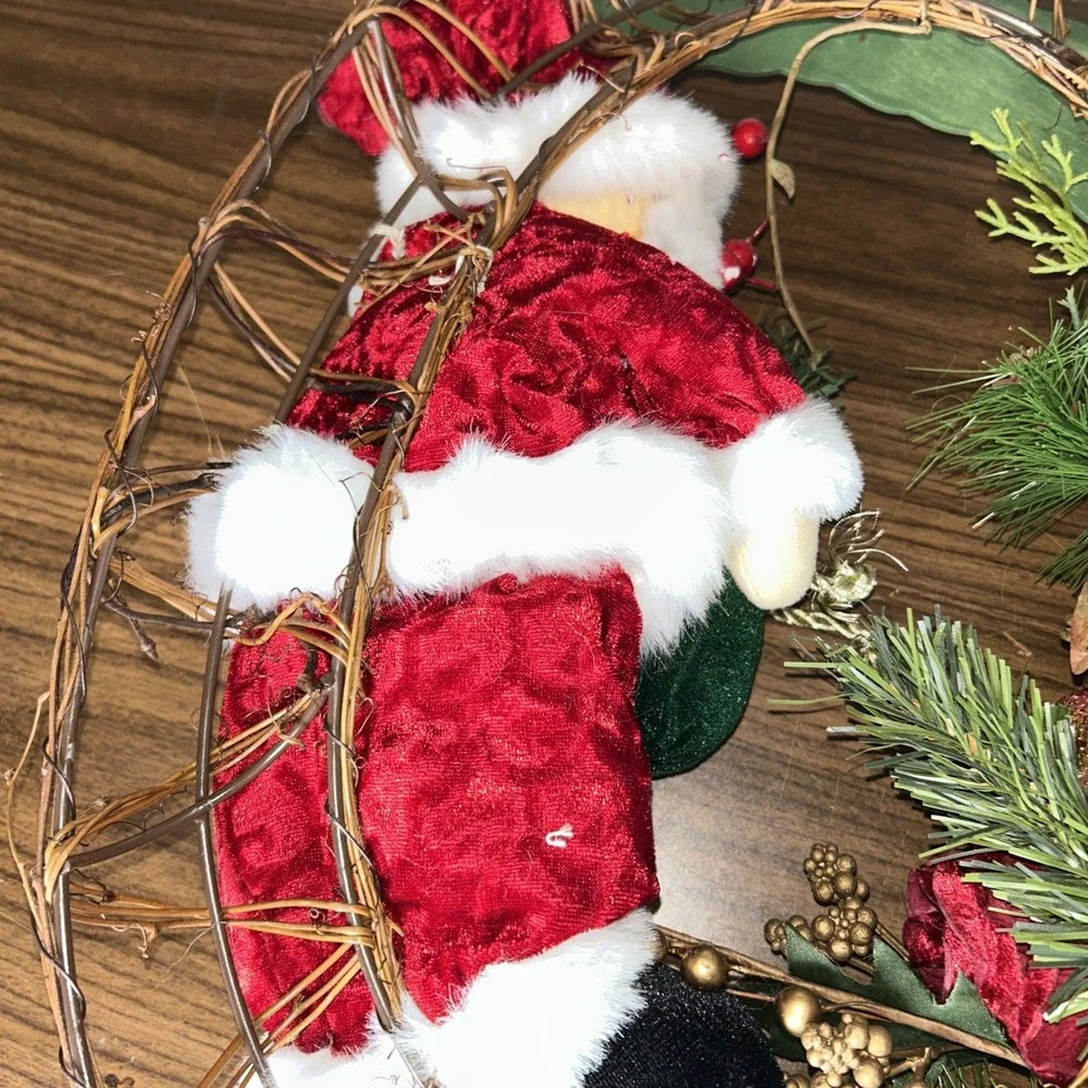 Christmas Santa Happy Holidays Grapevine Wreath Pinecone Wall Decor 18in